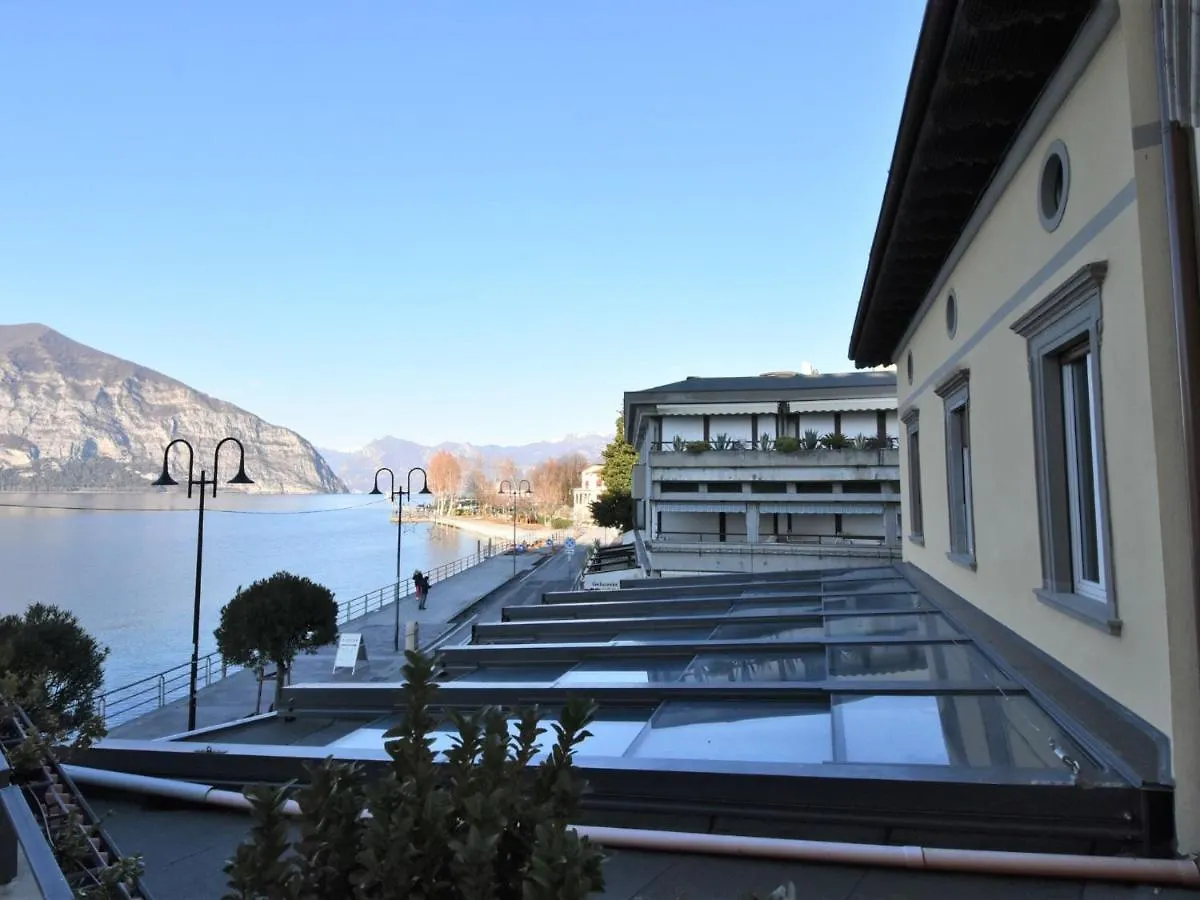 Apartment Duomo Mansarda By Interhome Iseo