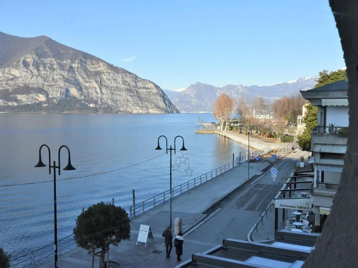 Apartment Duomo Mansarda By Interhome Iseo 0*,