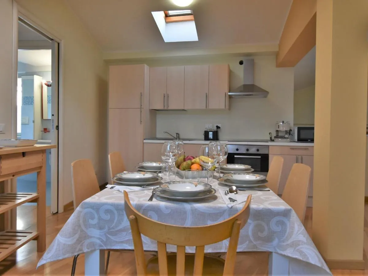 Apartment Duomo Mansarda By Interhome Iseo