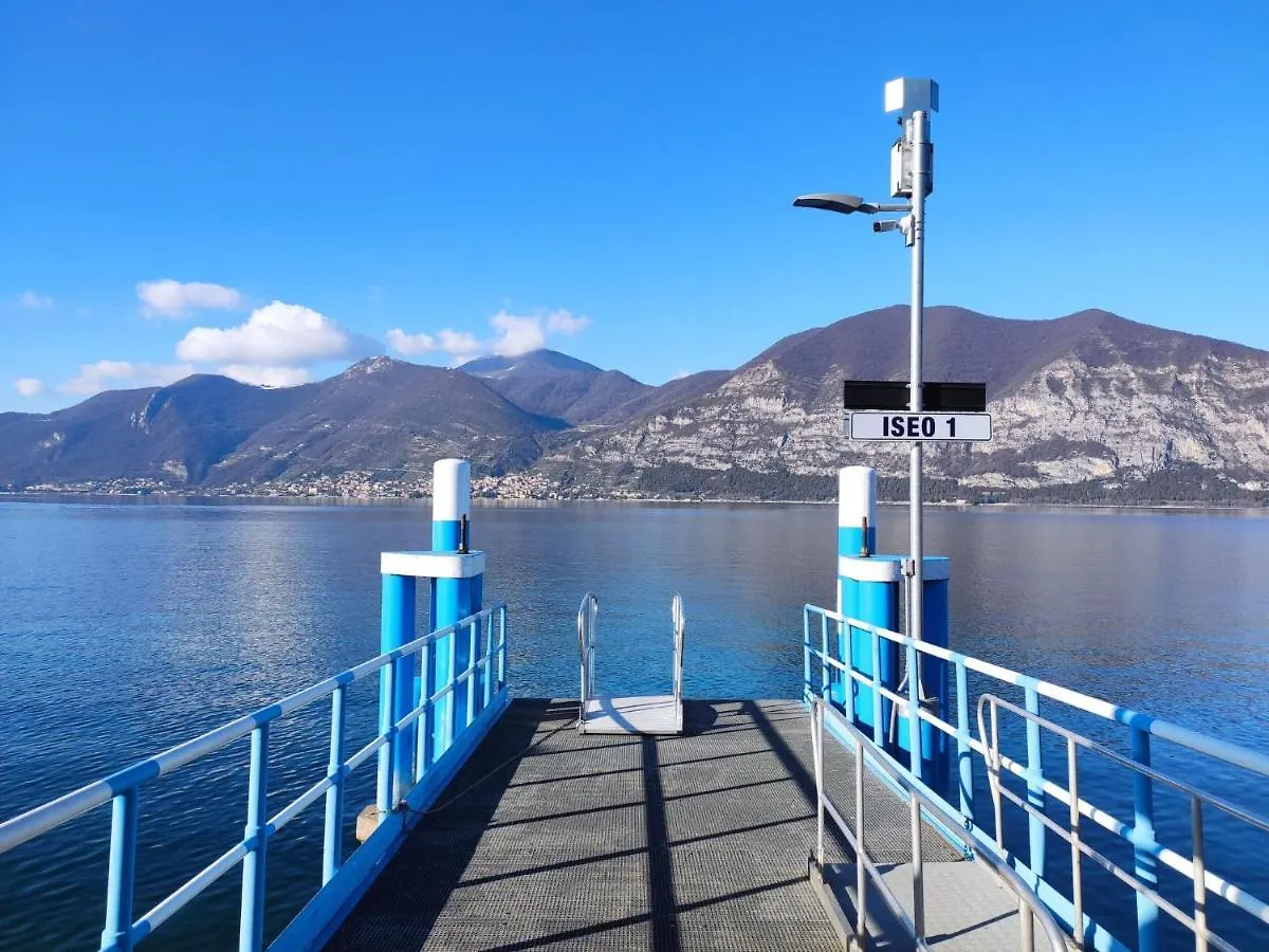 Apartment Duomo Mansarda By Interhome Iseo
