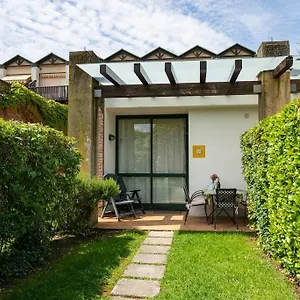 Apartment Patio 15 - Pools, Tennis And Water Sports, Iseo