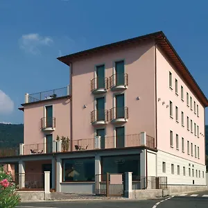 International Hotell