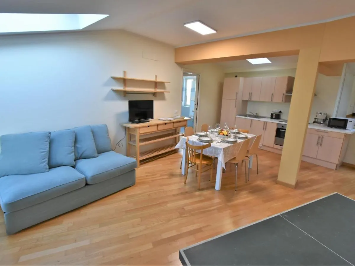 Apartment Duomo Mansarda By Interhome Ιζέο